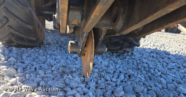 image for item YA2075 2016 Ditch Witch 410SX trencher