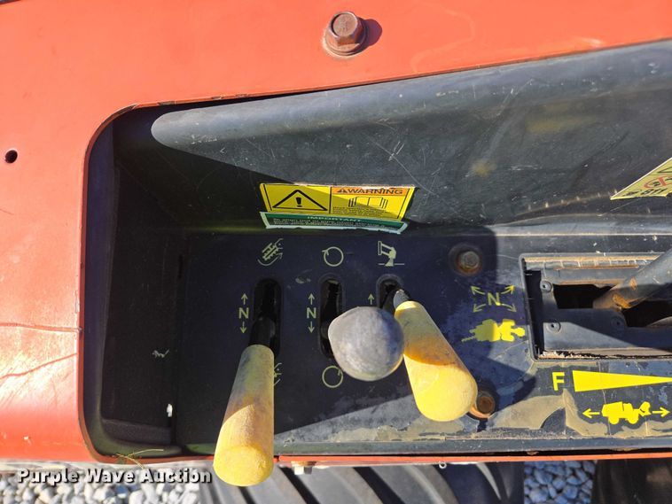 image for item YA2075 2016 Ditch Witch 410SX trencher