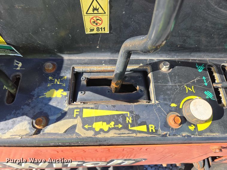 image for item YA2075 2016 Ditch Witch 410SX trencher