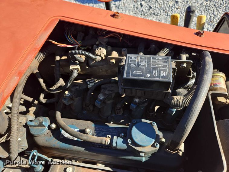 image for item YA2075 2016 Ditch Witch 410SX trencher