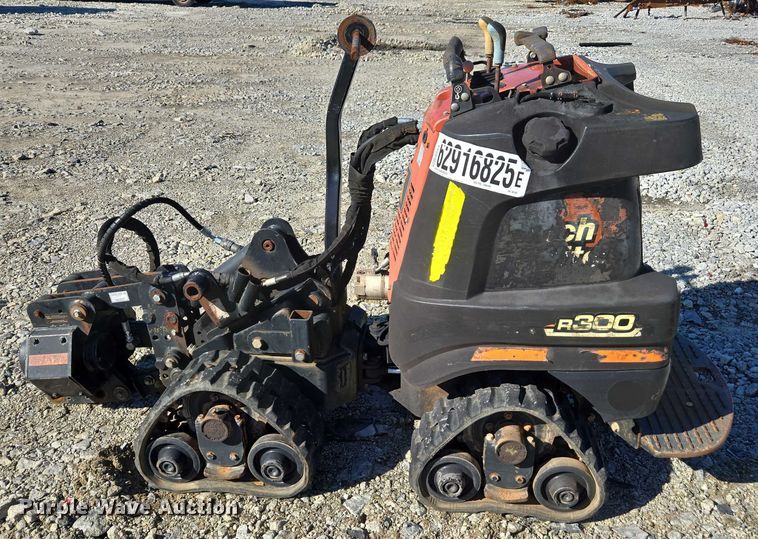 image for item YA2076 2013 Ditch Witch R300 cable plow