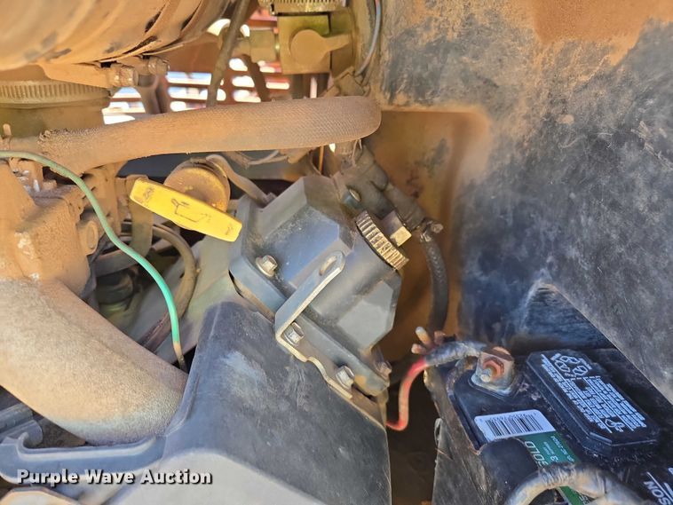 image for item YA2076 2013 Ditch Witch R300 cable plow