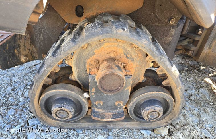 image for item YA2076 2013 Ditch Witch R300 cable plow