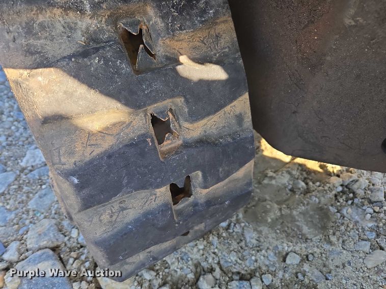 image for item YA2076 2013 Ditch Witch R300 cable plow