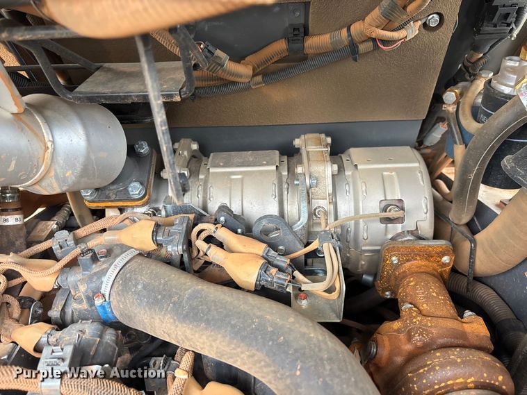 image for item YA2087 2025 Takeuchi TL8R-2 tracked skid steer loader