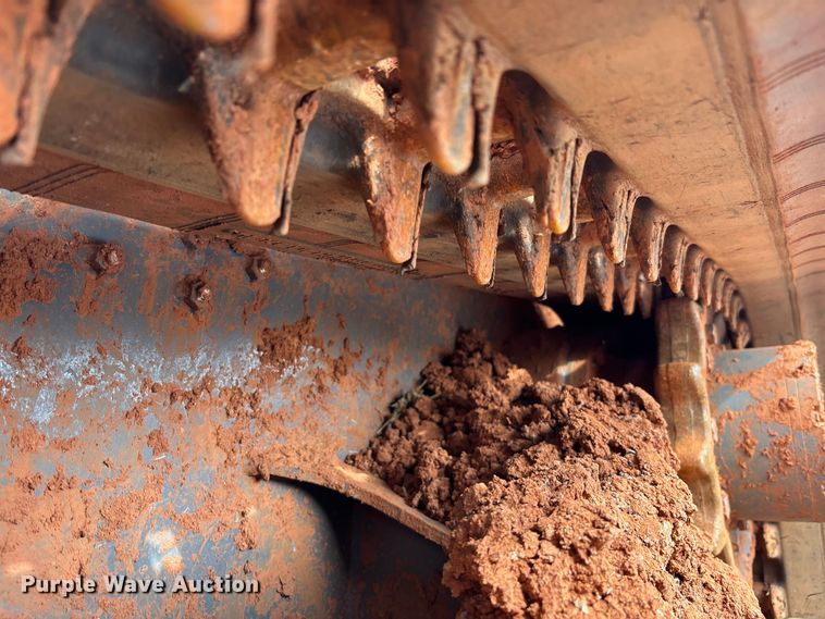 image for item YA2087 2025 Takeuchi TL8R-2 tracked skid steer loader