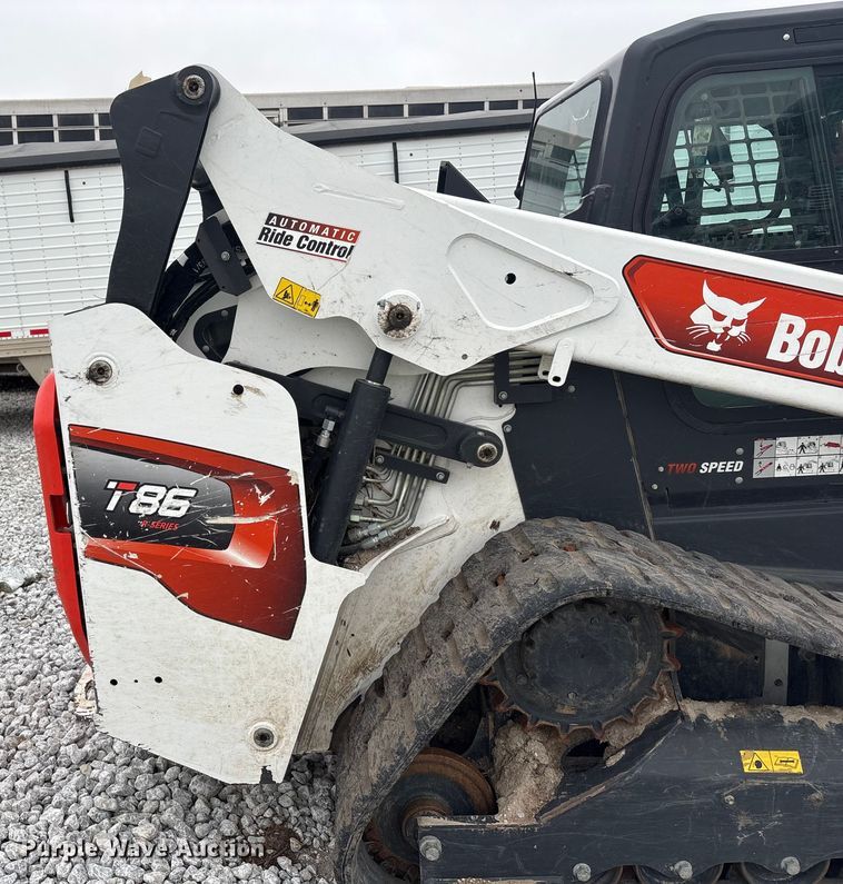 image for item YA2107 2023 Bobcat T86 R-Series tracked skid steer loader