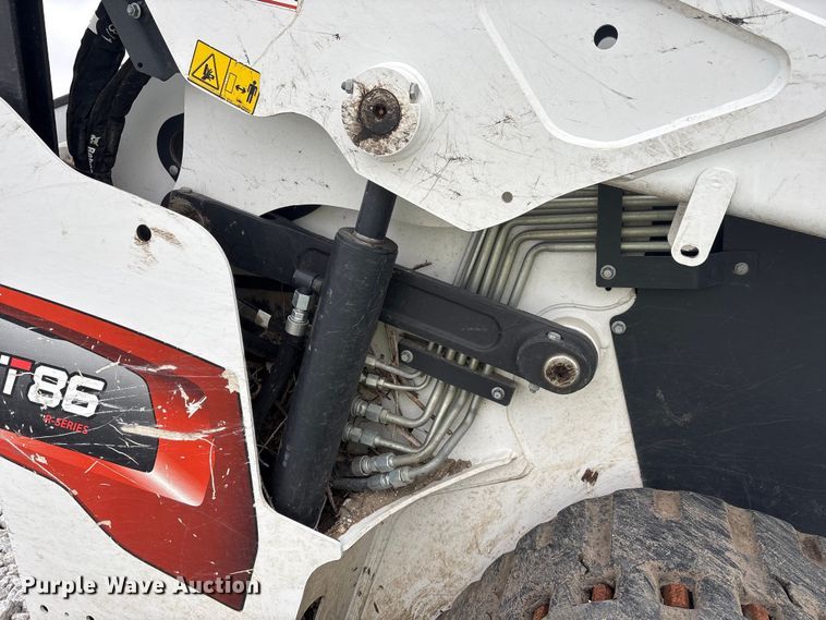 image for item YA2107 2023 Bobcat T86 R-Series tracked skid steer loader