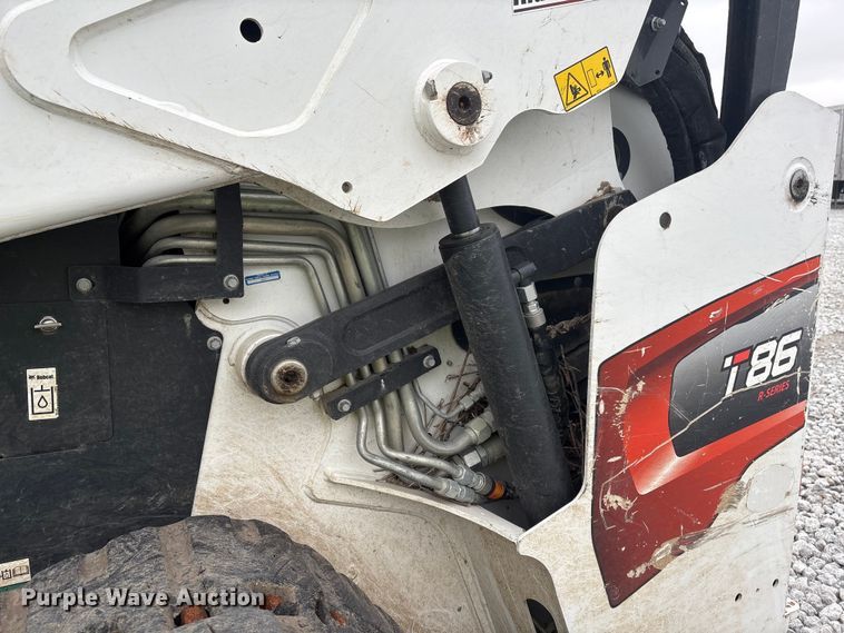 image for item YA2107 2023 Bobcat T86 R-Series tracked skid steer loader