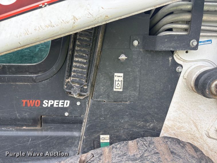 image for item YA2107 2023 Bobcat T86 R-Series tracked skid steer loader