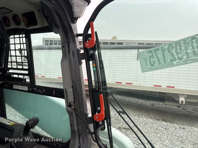 image for item YA2107 2023 Bobcat T86 R-Series tracked skid steer loader