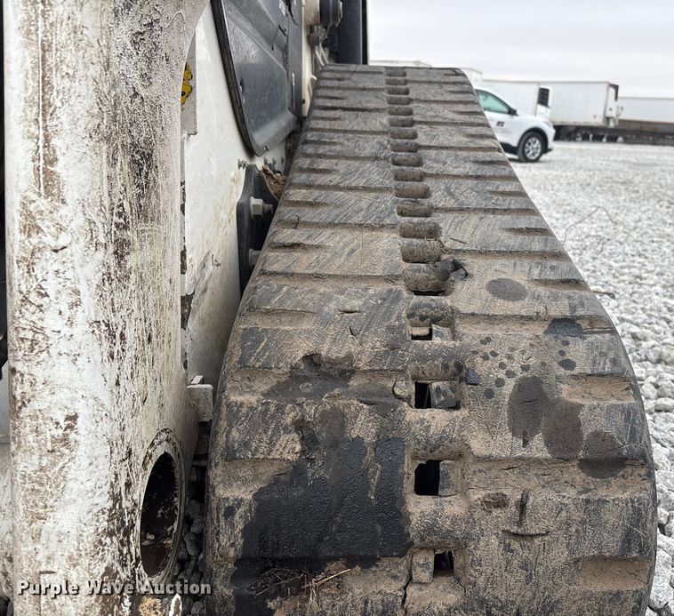 image for item YA2107 2023 Bobcat T86 R-Series tracked skid steer loader