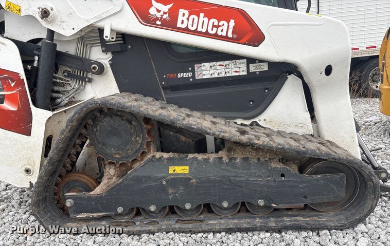 image for item YA2107 2023 Bobcat T86 R-Series tracked skid steer loader