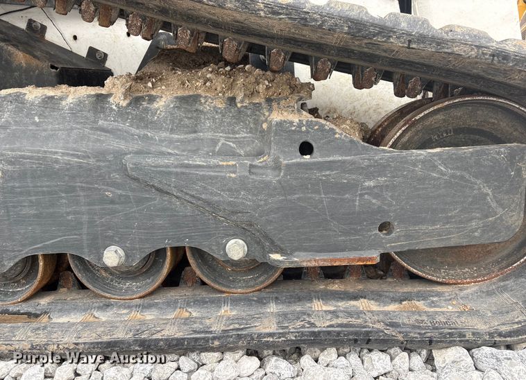 image for item YA2107 2023 Bobcat T86 R-Series tracked skid steer loader