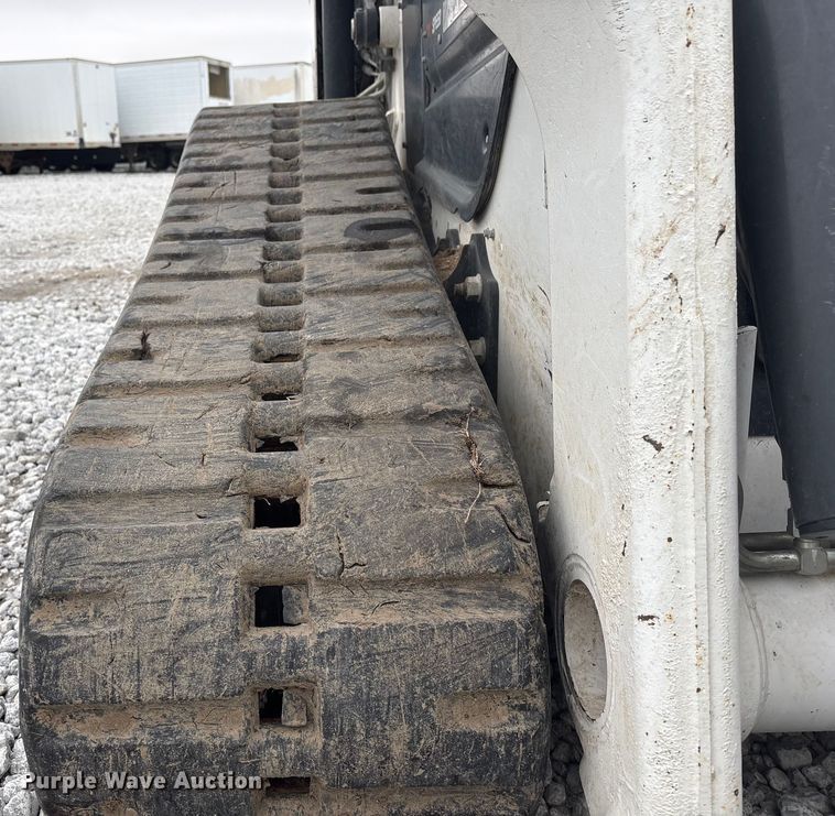 image for item YA2107 2023 Bobcat T86 R-Series tracked skid steer loader