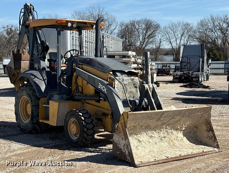 image for item YA2164 2019 John Deere 310L backhoe