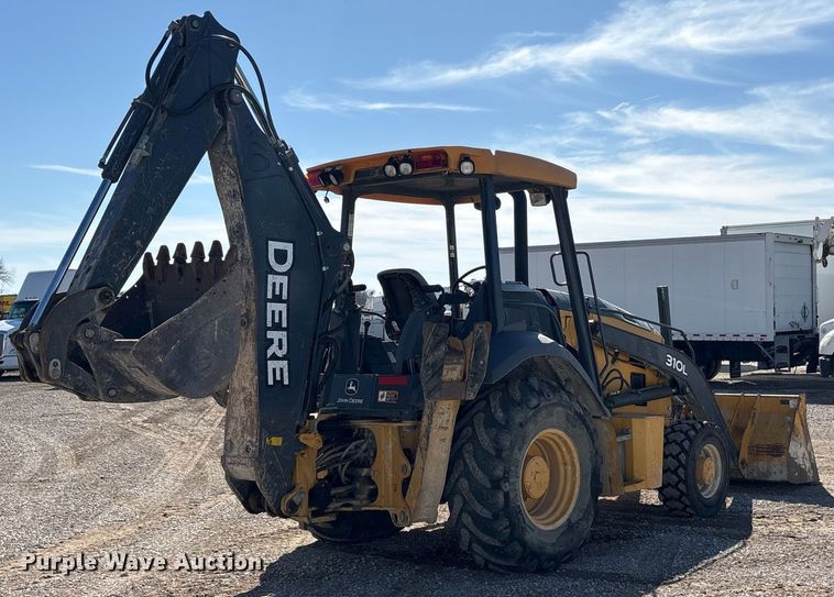 image for item YA2164 2019 John Deere 310L backhoe