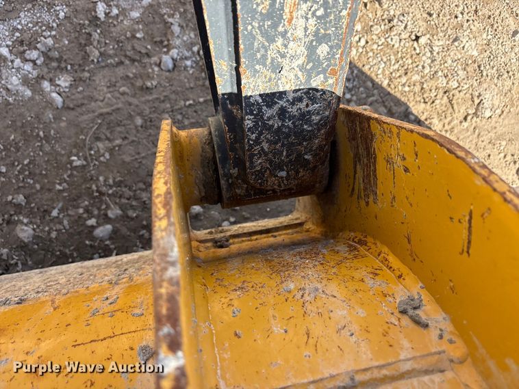 image for item YA2164 2019 John Deere 310L backhoe