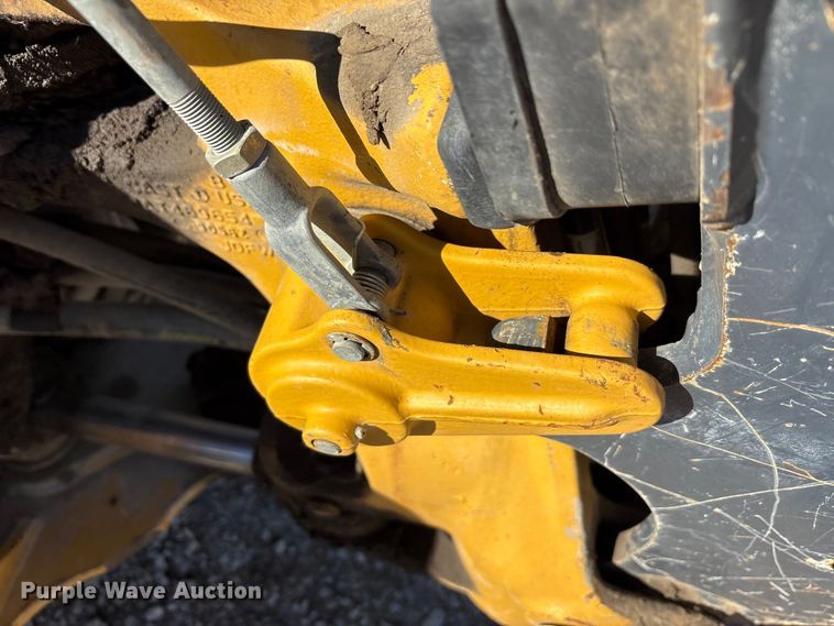 image for item YA2164 2019 John Deere 310L backhoe