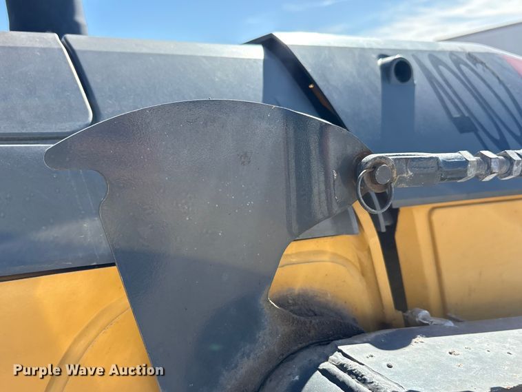 image for item YA2164 2019 John Deere 310L backhoe