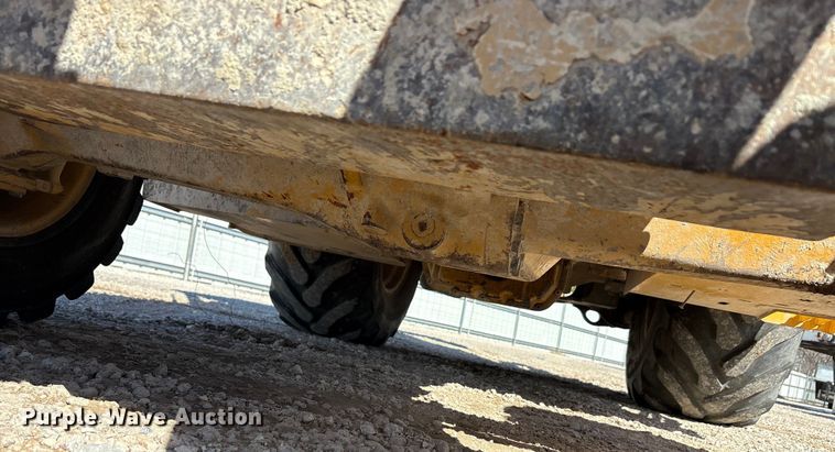 image for item YA2164 2019 John Deere 310L backhoe