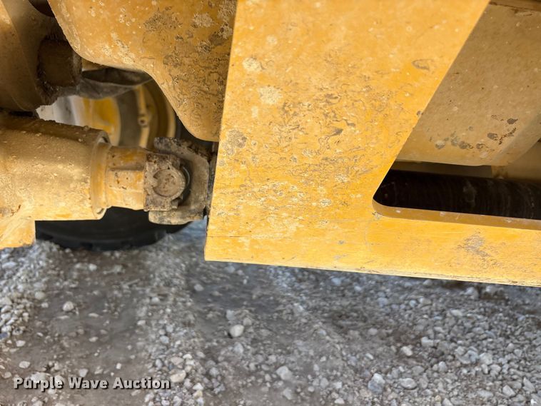 image for item YA2164 2019 John Deere 310L backhoe