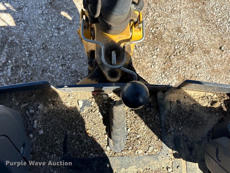 image for item YA2164 2019 John Deere 310L backhoe