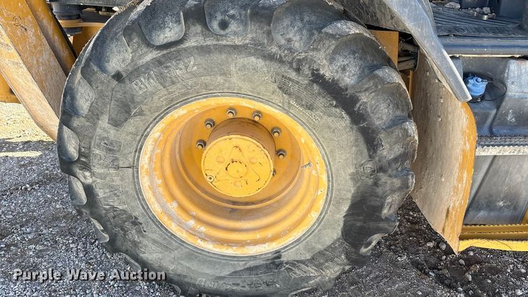 image for item YA2164 2019 John Deere 310L backhoe