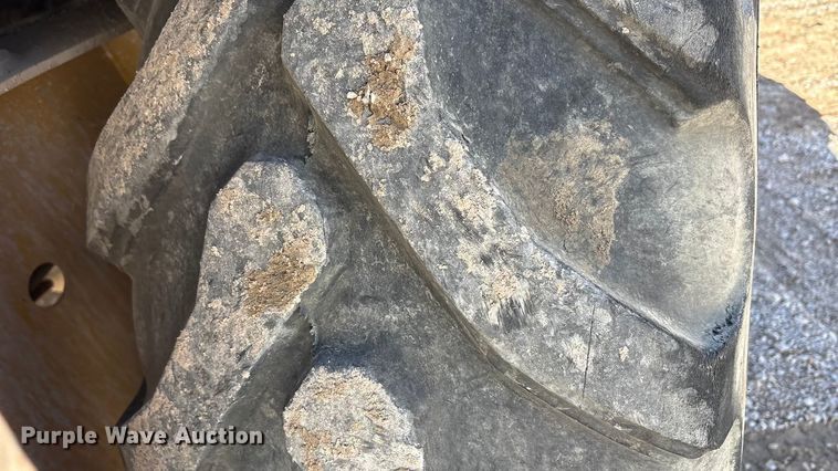 image for item YA2164 2019 John Deere 310L backhoe