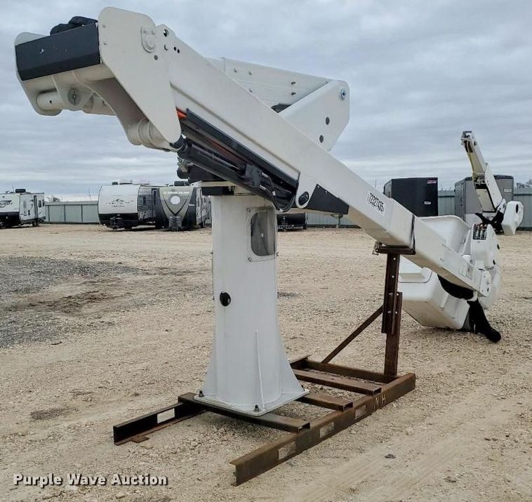 image for item YA2168 Bucket lift