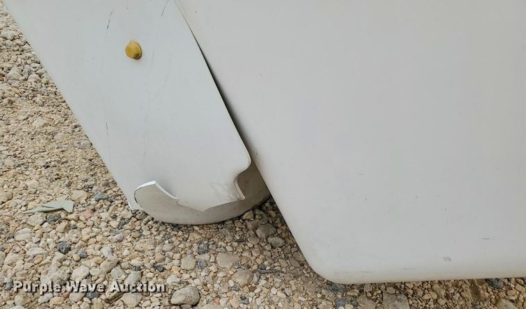 image for item YA2168 Bucket lift