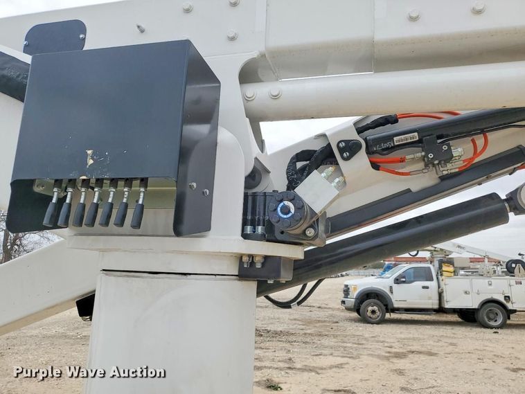 image for item YA2168 Bucket lift