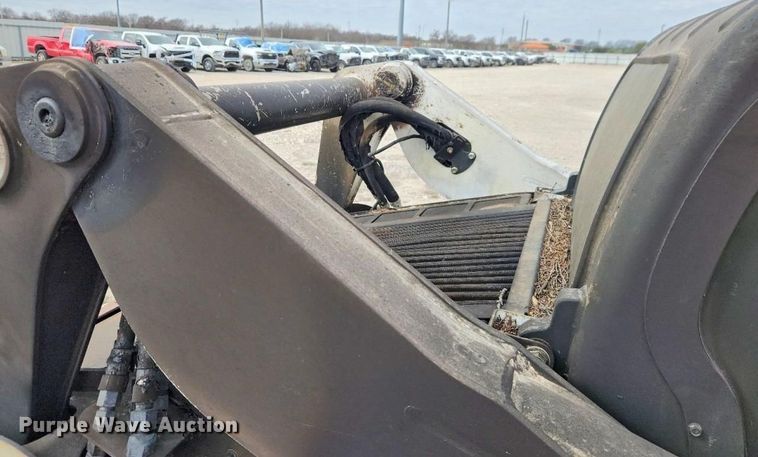 image for item YA2191 2014 Bobcat S650 skid steer loader