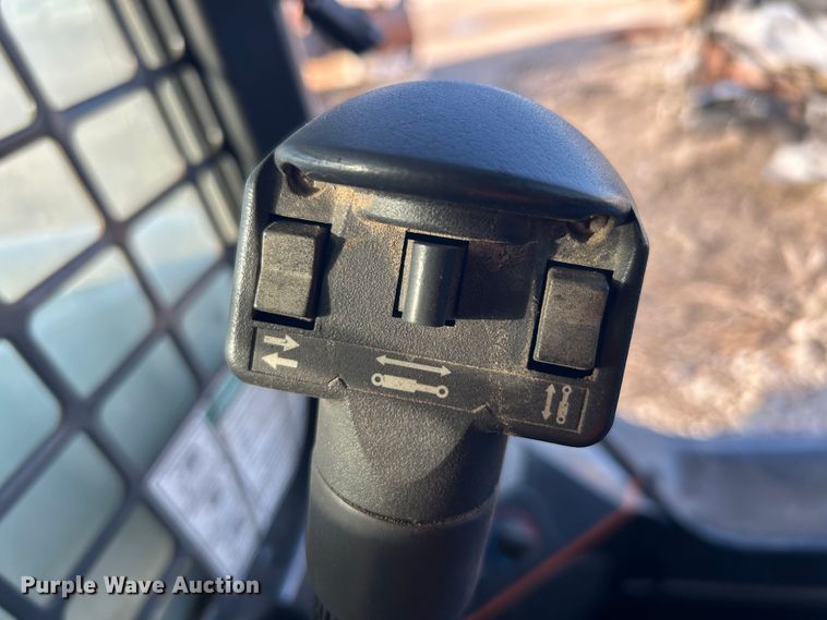 image for item YA2191 2014 Bobcat S650 skid steer loader