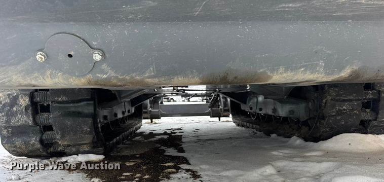 image for item YA2221 Takeuchi TL10V-2 tracked skid steer loader