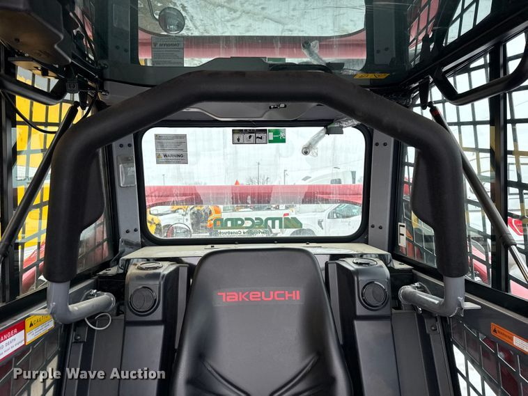 image for item YA2221 Takeuchi TL10V-2 tracked skid steer loader