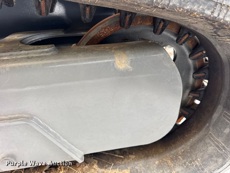 image for item YA2221 Takeuchi TL10V-2 tracked skid steer loader