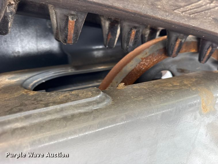 image for item YA2221 Takeuchi TL10V-2 tracked skid steer loader