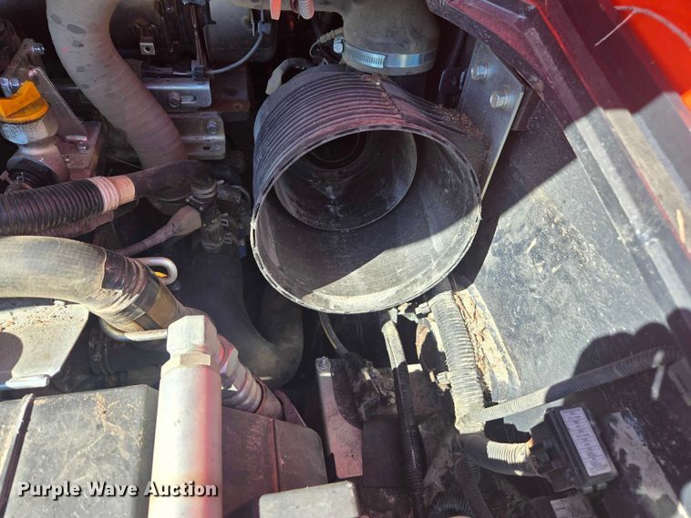 image for item YA2416 2025 Kubota SVL97-2 tracked skid steer loader