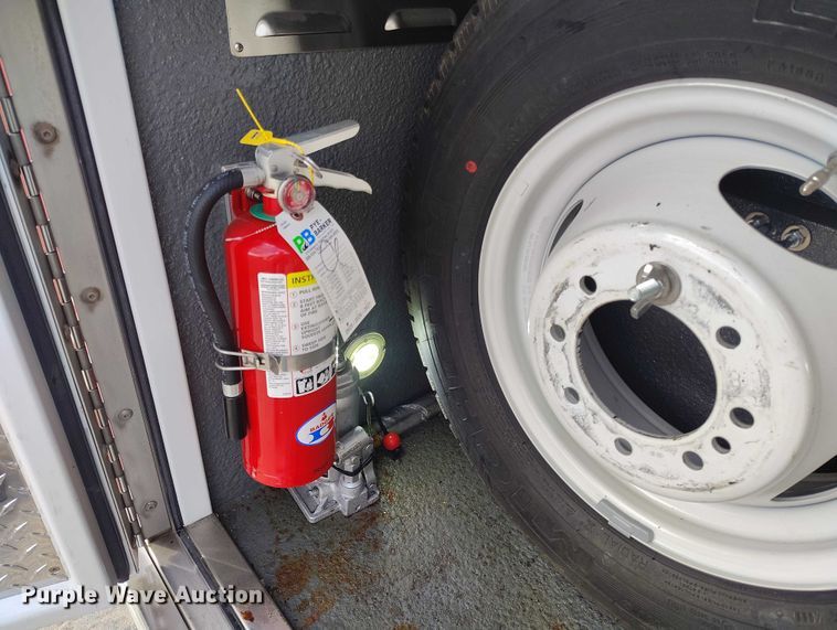 image for item DP5057 2010 Ford E450 Super Duty ambulance