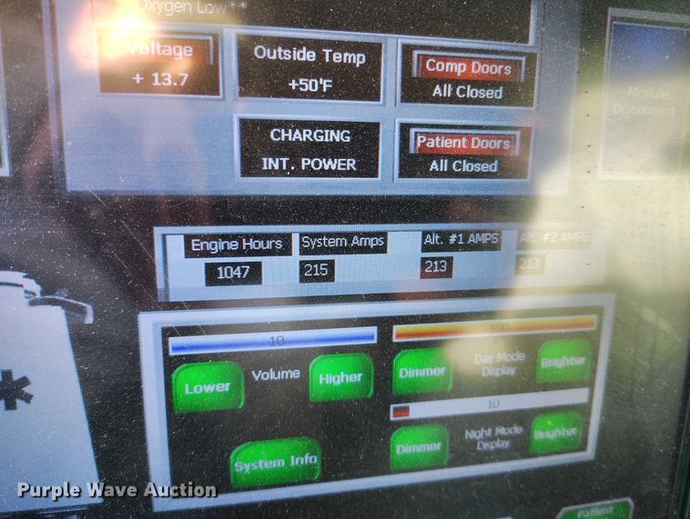 image for item DP5057 2010 Ford E450 Super Duty ambulance