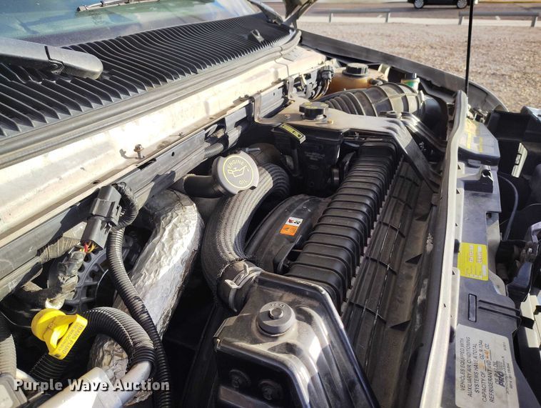 image for item DP5057 2010 Ford E450 Super Duty ambulance