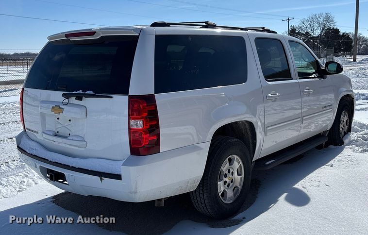 image for item DR2844 2013 Chevrolet Suburban SUV