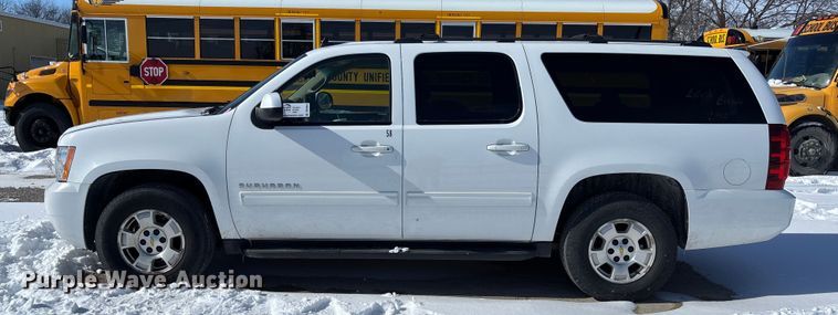 image for item DR2844 2013 Chevrolet Suburban SUV