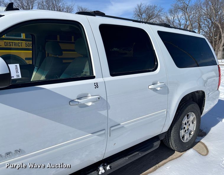 image for item DR2844 2013 Chevrolet Suburban SUV