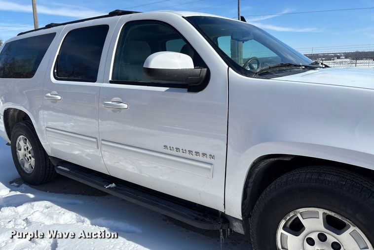 image for item DR2844 2013 Chevrolet Suburban SUV