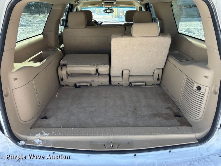 image for item DR2844 2013 Chevrolet Suburban SUV