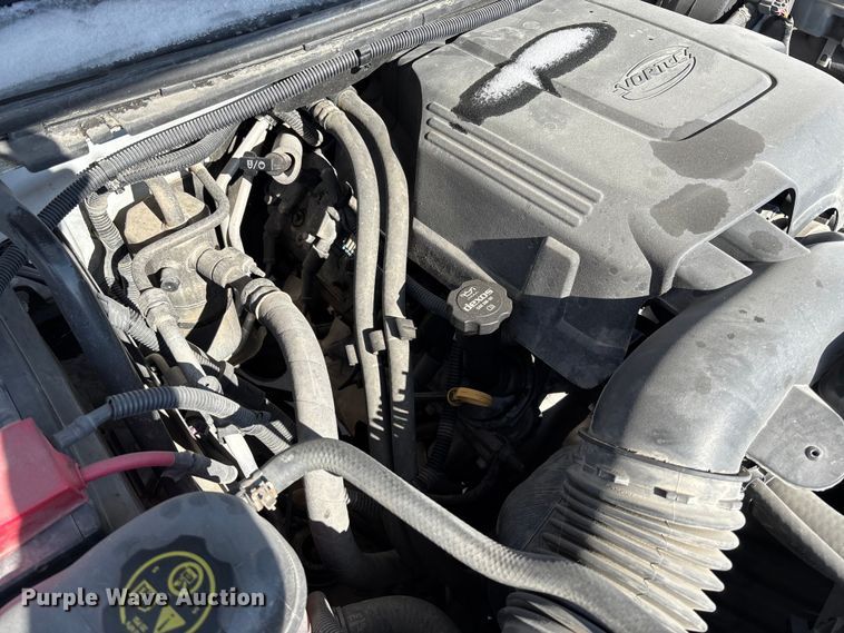 image for item DR2844 2013 Chevrolet Suburban SUV