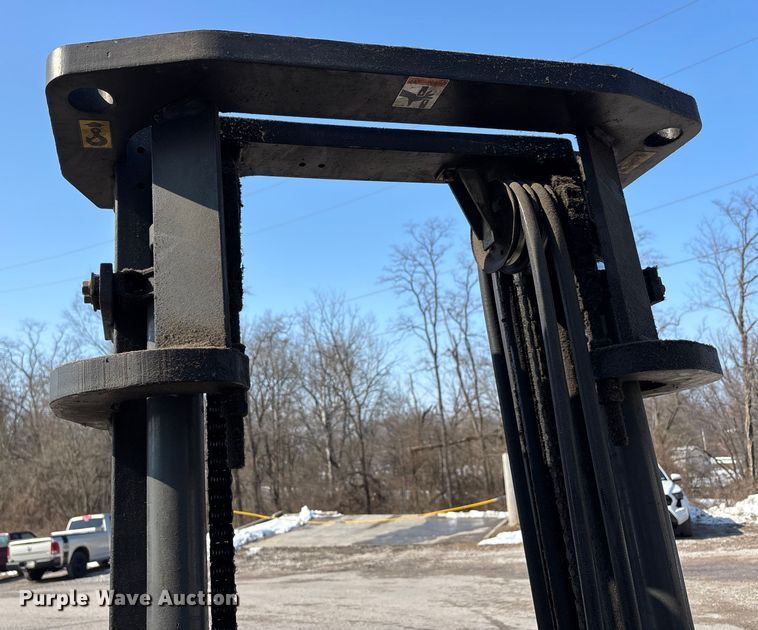 image for item DT0010 Mitsubishi FG25N forklift