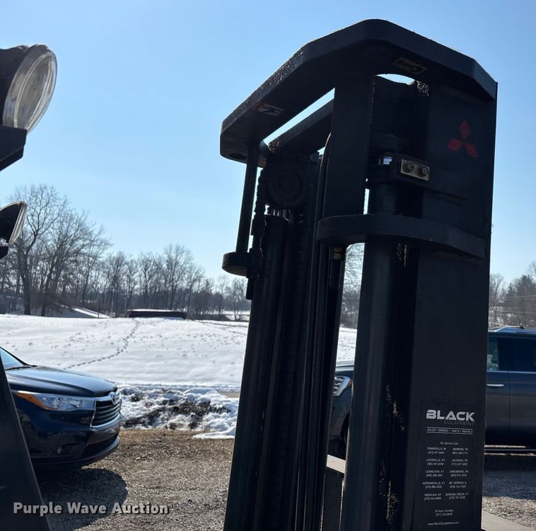 image for item DT0010 Mitsubishi FG25N forklift